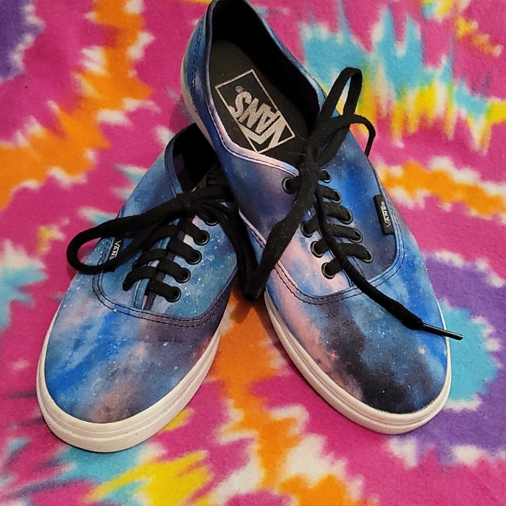 Van's